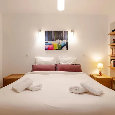 Charming Canal Saint-martin *