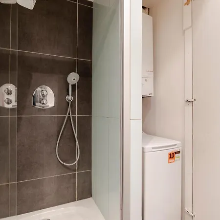 Charming Canal Saint-martin Apartmán *